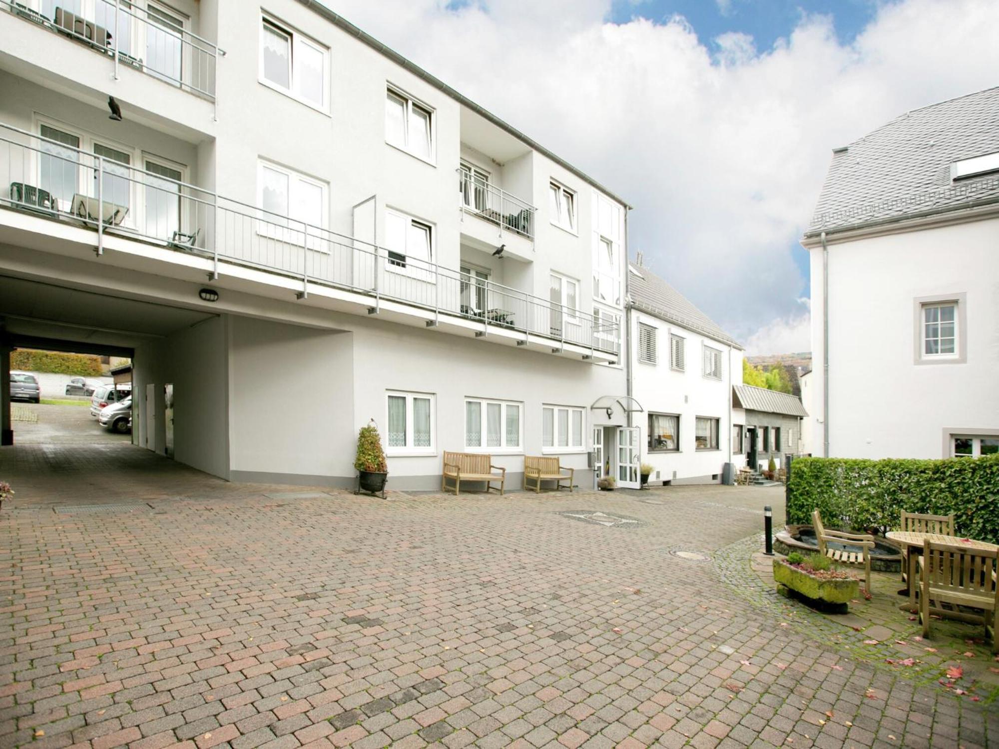 Apartment In Bollendorf With Forest View Kültér fotó