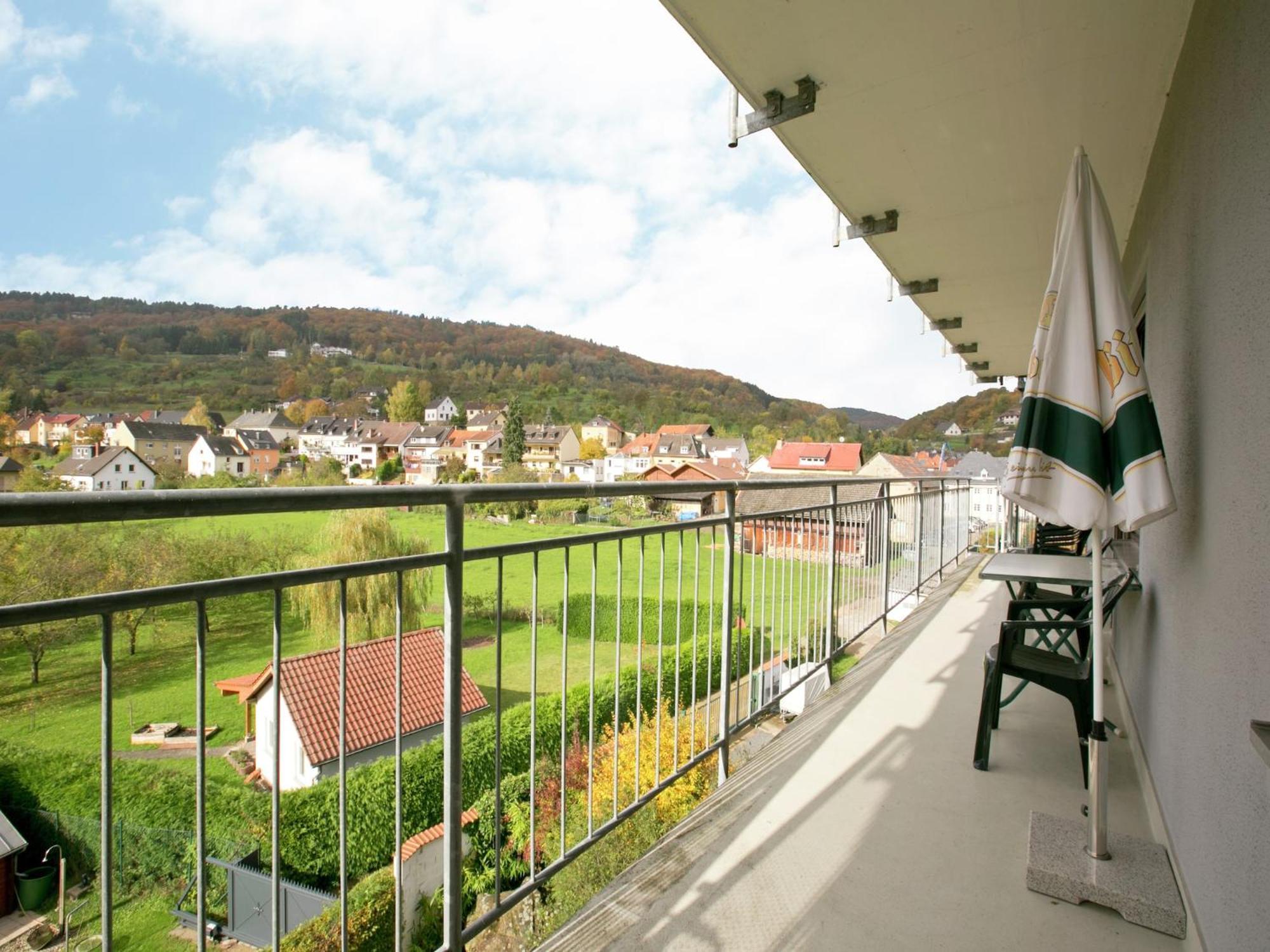 Apartment In Bollendorf With Forest View Kültér fotó